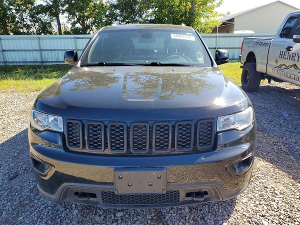 2019 JEEP GRAND CHEROKEE LAREDO 4X4
