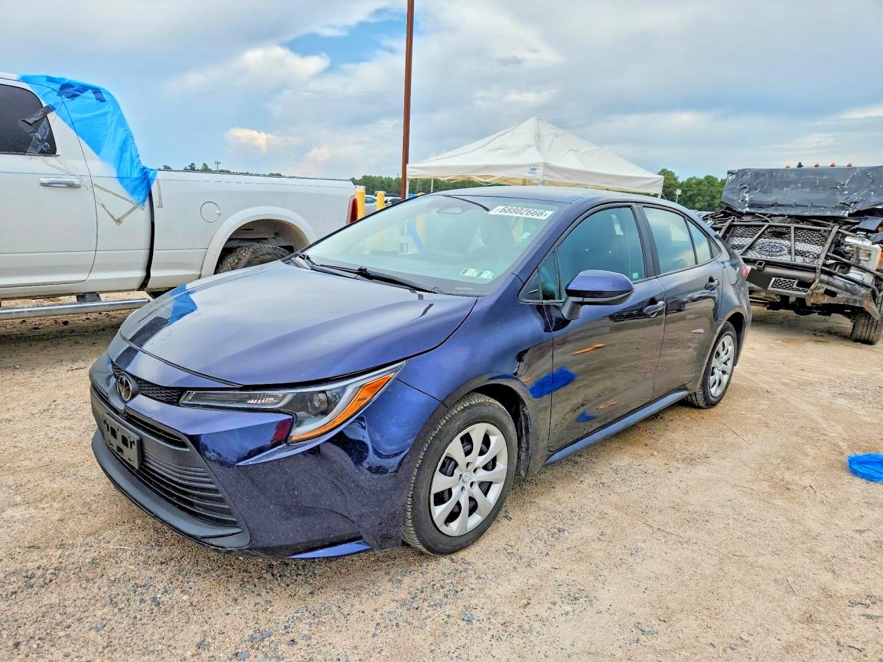 2024 TOYOTA COROLLA — Front 3/4