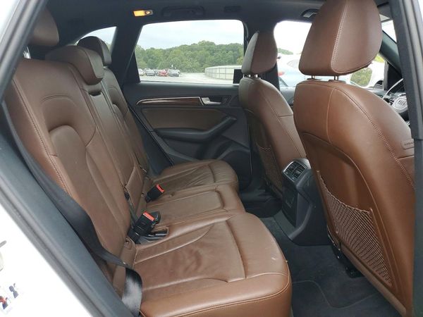 2017 AUDI Q5 quattro Premium