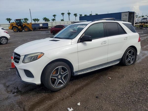 2016 MERCEDES-BENZ GLE-CLASS GLE350 — Front 3/4