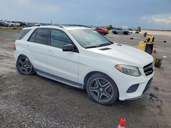 2016 MERCEDES-BENZ GLE-CLASS GLE350 — Passenger 3/4