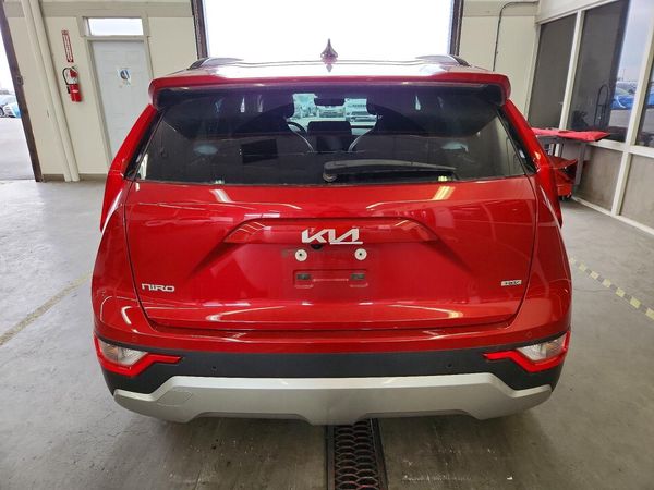 2023 KIA NIRO EX