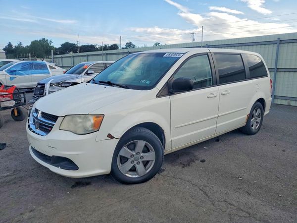 2013 DODGE GRAND CARAVAN — DSFA — Front 3/4