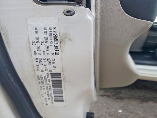 2013 DODGE GRAND CARAVAN SE — VINS
