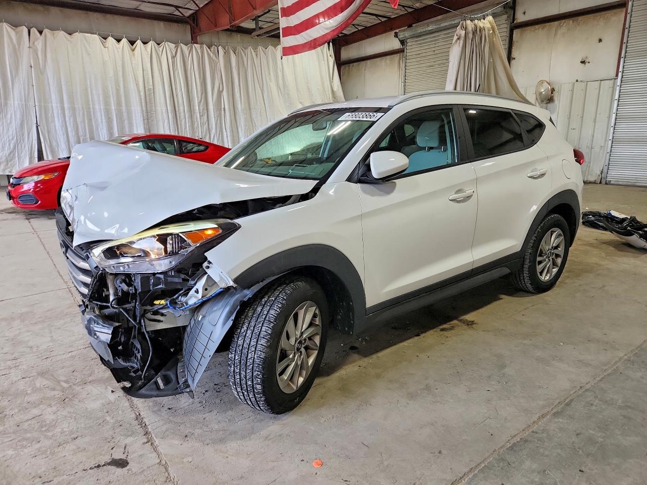 2016 HYUNDAI TUCSON — Front 3/4