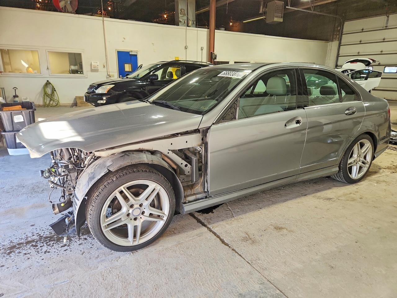 2014 MERCEDES-BENZ C C250
