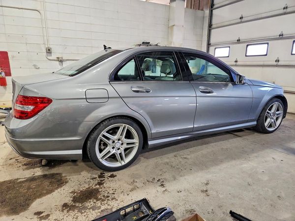 2014 MERCEDES-BENZ C C250