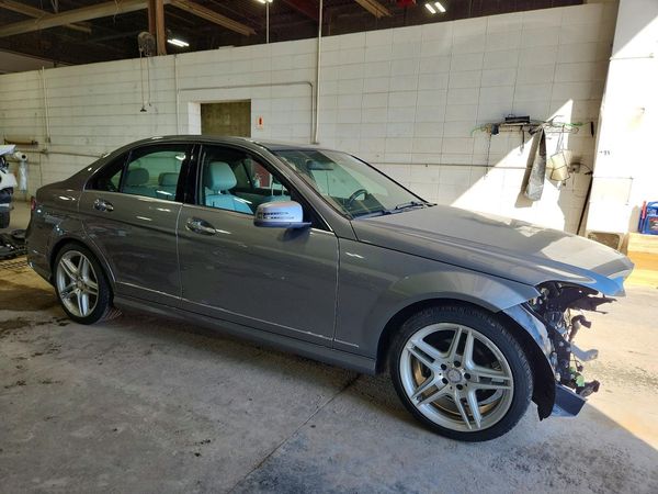 2014 MERCEDES-BENZ C C250