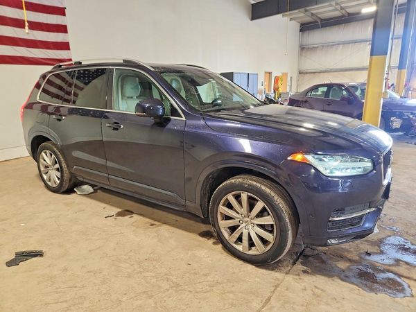 2016 VOLVO XC90 — Passenger 3/4