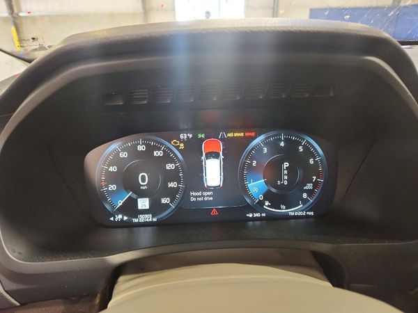 2016 VOLVO XC90 — ODOM