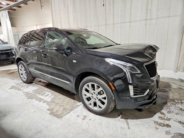 2020 CADILLAC XT5 Sport — Passenger 3/4