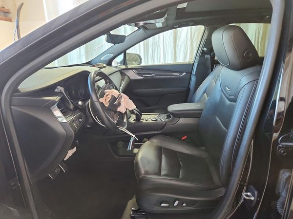 2020 CADILLAC XT5 Sport — DENT