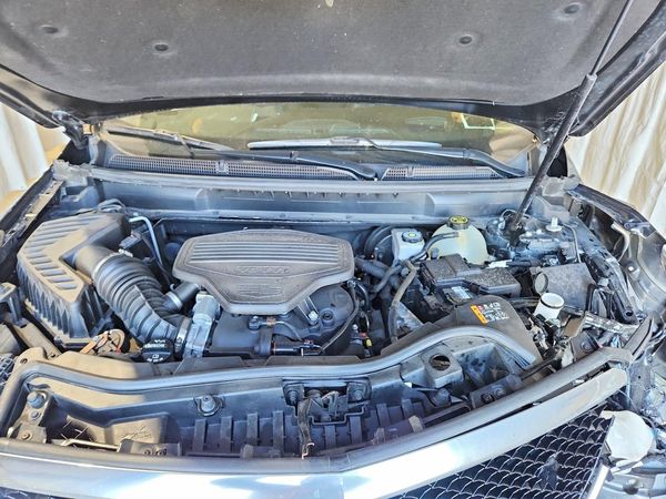 2020 CADILLAC XT5 Sport — Engine bay