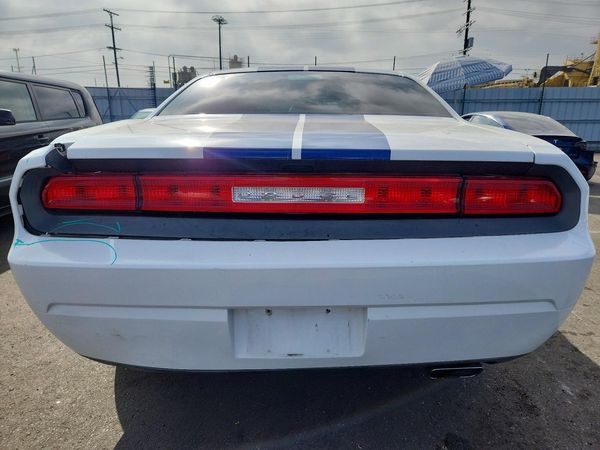 2013 DODGE CHALLENGER Base