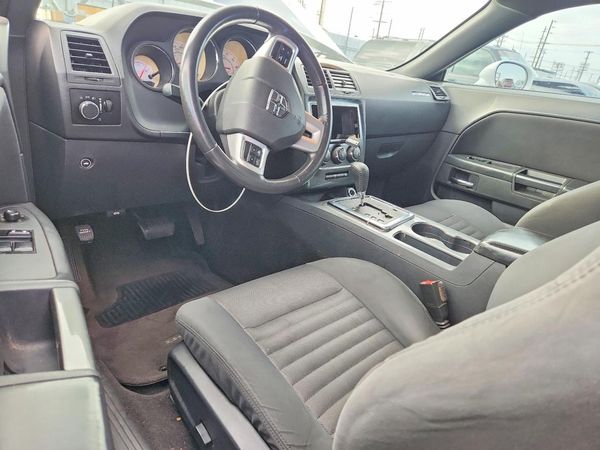 2013 DODGE CHALLENGER Base