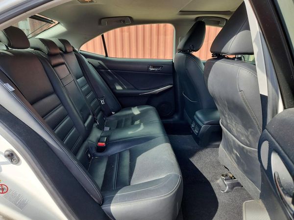 2016 LEXUS IS 300 — PSRS