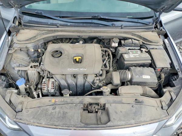 2018 HYUNDAI ELANTRA