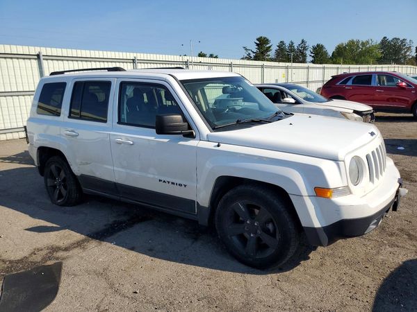 2015 JEEP PATRIOT — Passenger 3/4