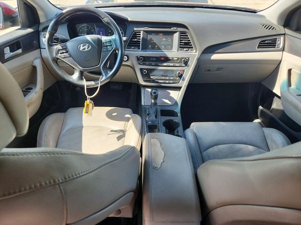 2016 HYUNDAI SONATA