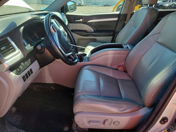 2018 TOYOTA HIGHLANDER SE/XLE