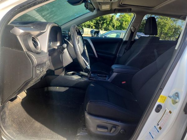 2018 TOYOTA RAV4 Adventure/XLE