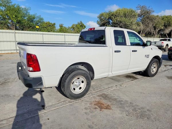 2022 RAM 1500 CLASSIC Tradesman