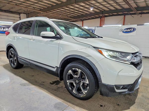 2017 HONDA CRV Touring — Passenger 3/4