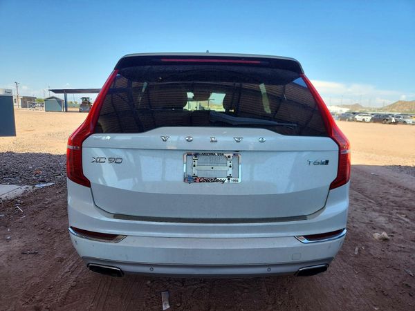 2017 VOLVO XC90 Inscription