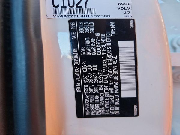 2017 VOLVO XC90 Inscription