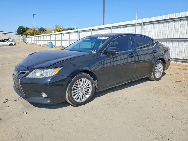 2013 LEXUS ES