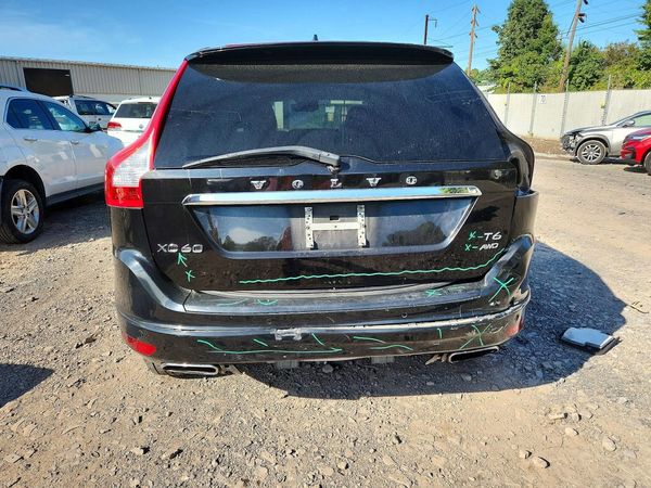 2016 VOLVO XC60