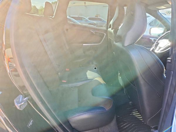 2016 VOLVO XC60