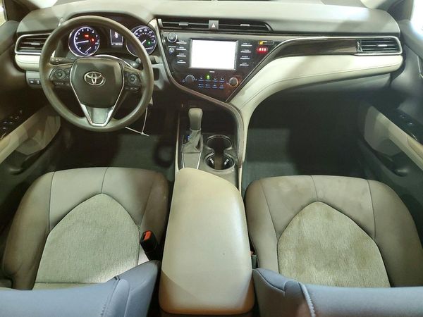 2020 TOYOTA CAMRY LE