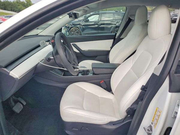 2021 TESLA MODEL Y — DENT