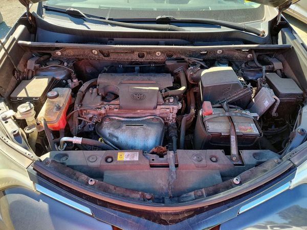 2017 TOYOTA RAV4 LE