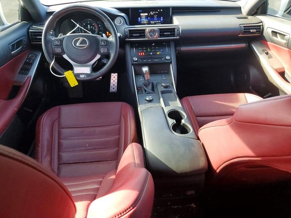 2018 LEXUS IS 300 — CKPT