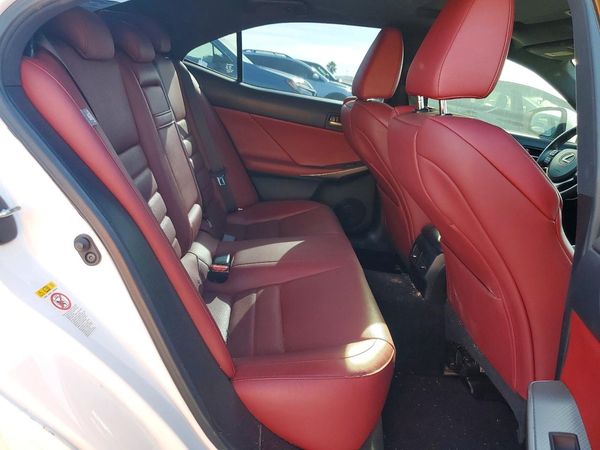 2018 LEXUS IS 300 — PSRS