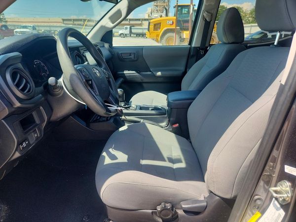 2019 TOYOTA TACOMA SR5