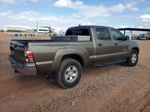 2012 TOYOTA TACOMA