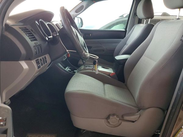2012 TOYOTA TACOMA