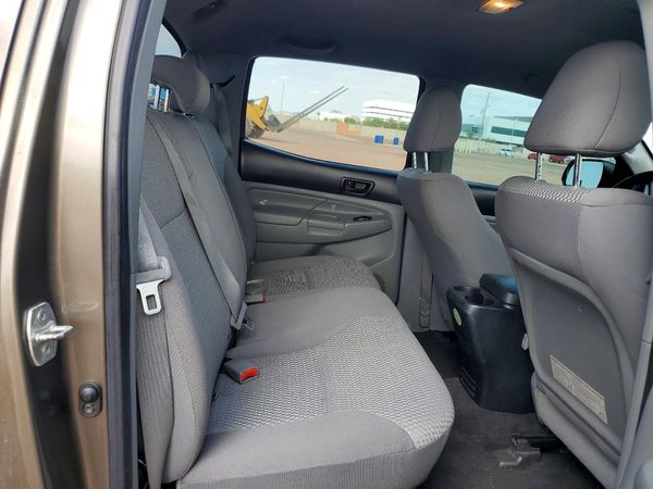 2012 TOYOTA TACOMA