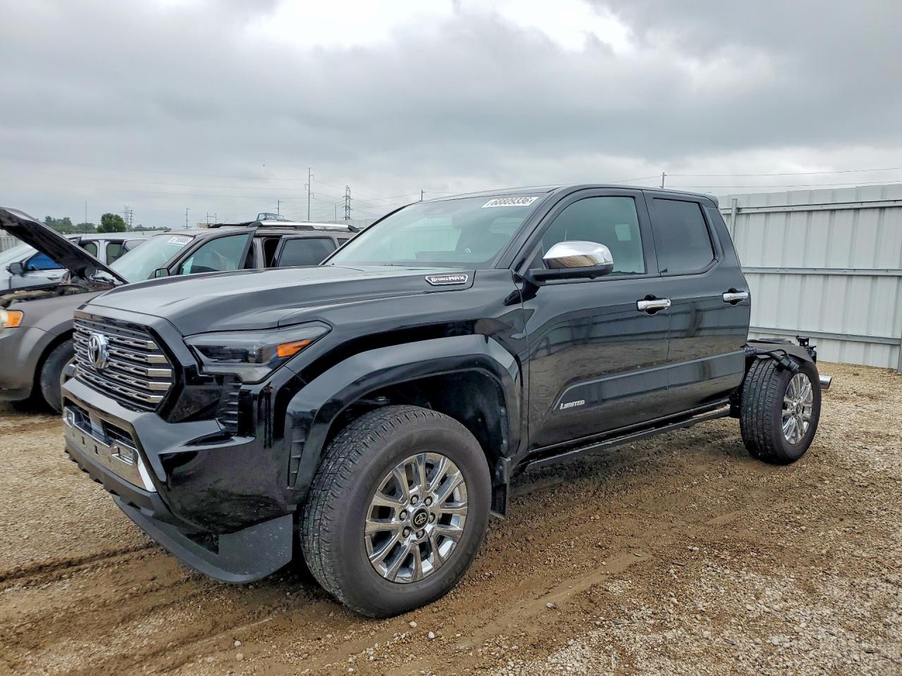2025 TOYOTA TACOMA — Front 3/4