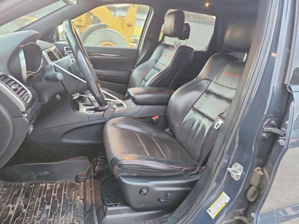 2018 JEEP GRAND CHEROKEE Trailhawk — DENT