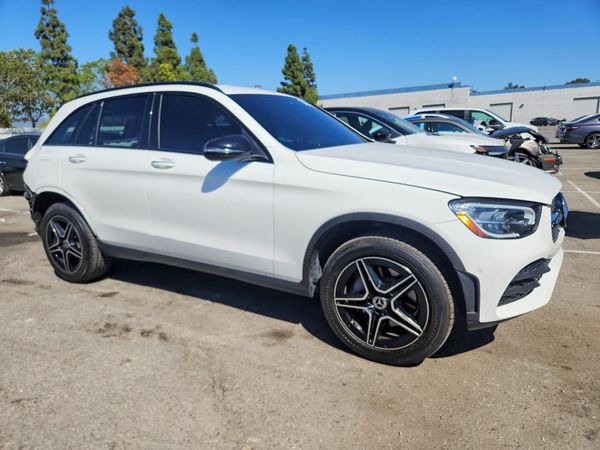2021 MERCEDES-BENZ GLC GLC300 — Passenger 3/4