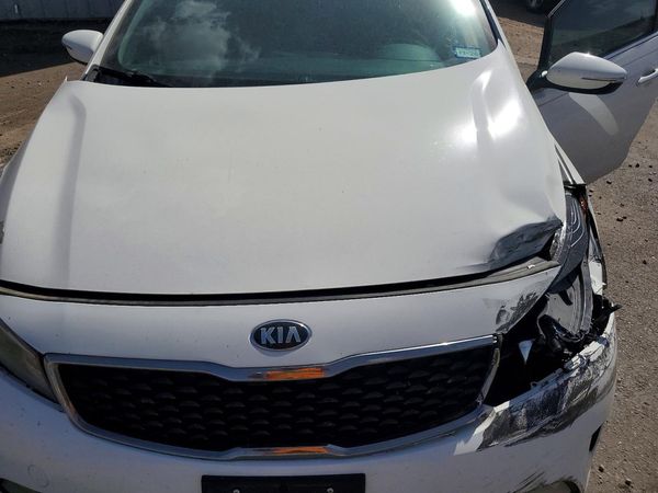 2017 KIA FORTE LX Popular, S