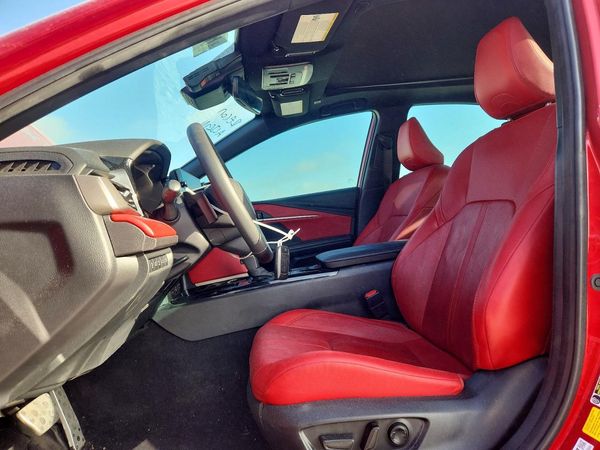 2025 TOYOTA CAMRY — DENT