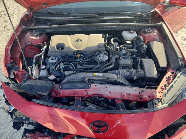 2025 TOYOTA CAMRY — Engine bay