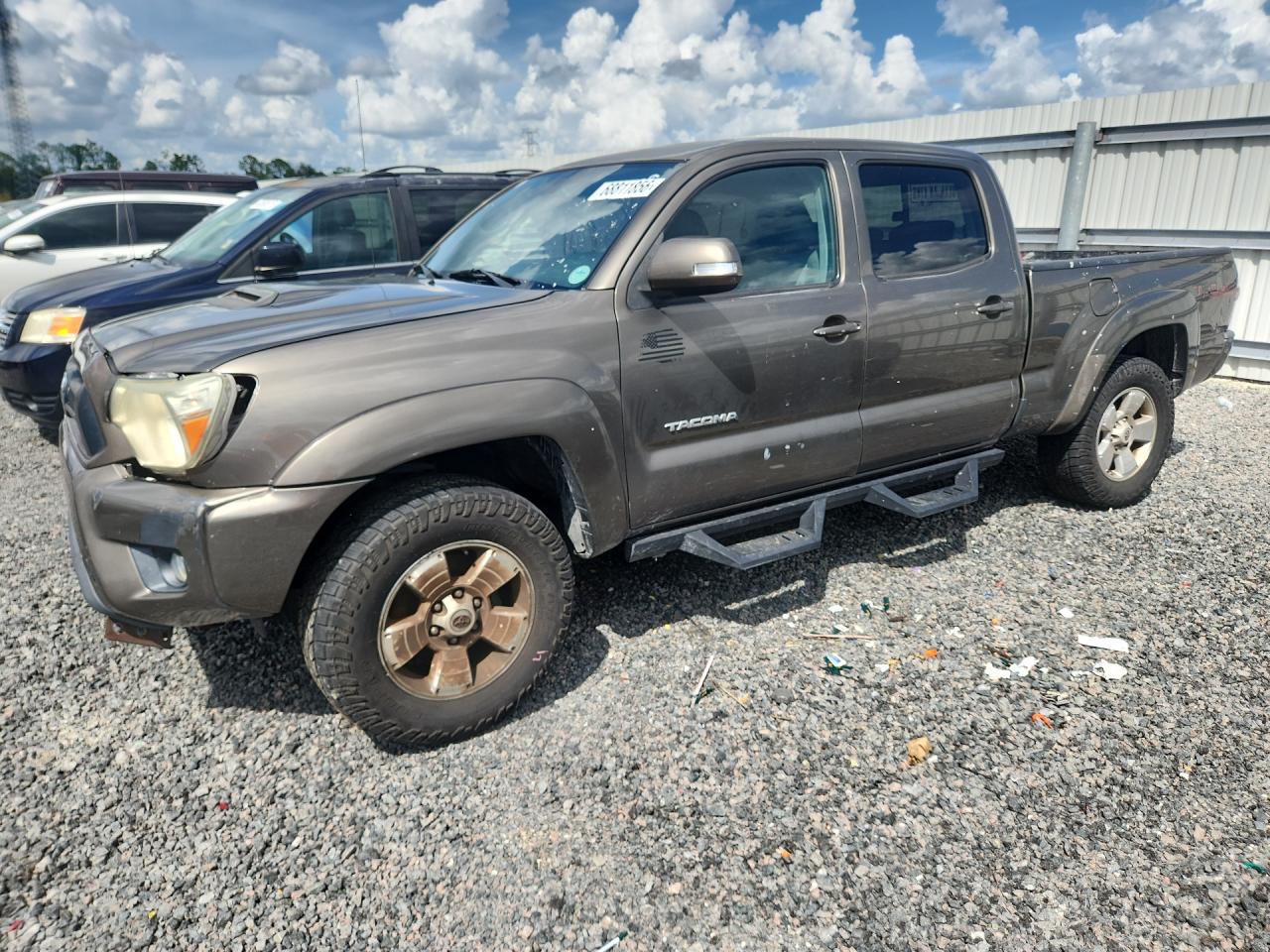 2014 TOYOTA TACOMA Delux Grade