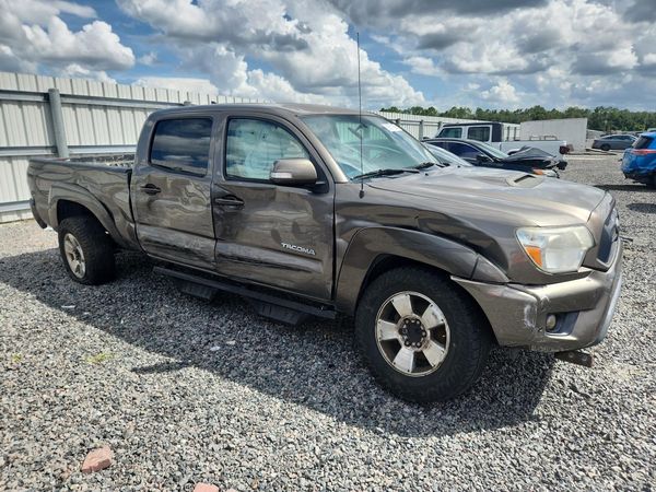 2014 TOYOTA TACOMA Delux Grade