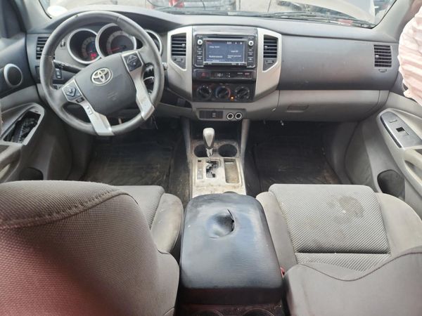 2014 TOYOTA TACOMA Delux Grade